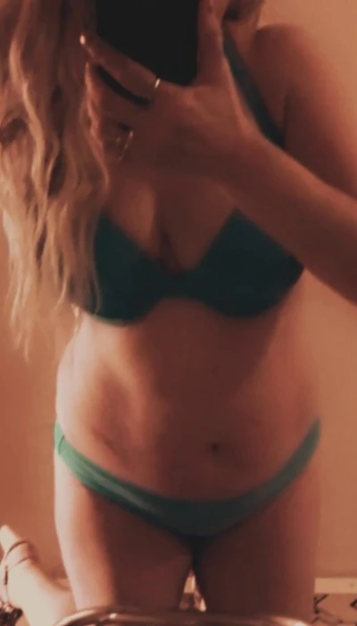 Алина