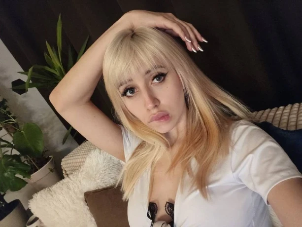 Кіра