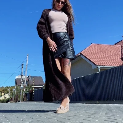 Кіра Безос